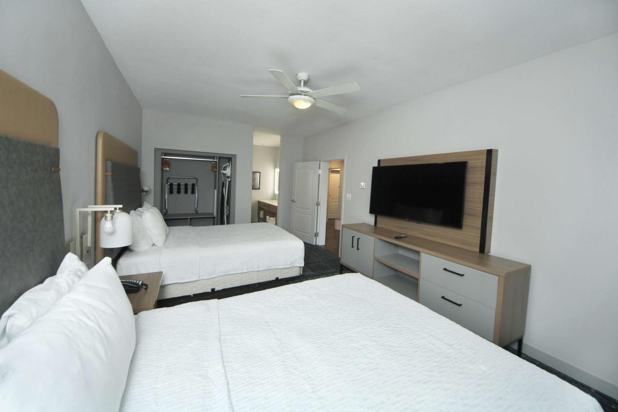 Homewood Suites Beaumont Bagian luar foto