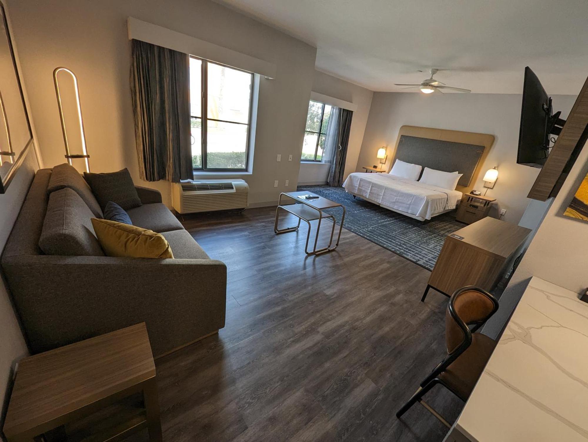 Homewood Suites Beaumont Bagian luar foto